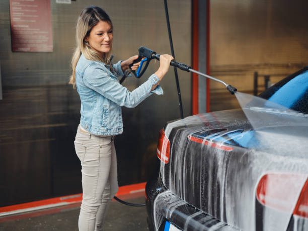 Why Choose Our Certified Pressure Washing Experts for Your Project Needs in Silver Grove, KY?